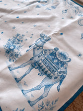 Load image into Gallery viewer, Bleu Blanc - Ramadan Edition - Set of 3 cushion covers + table runner