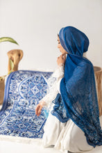 Load image into Gallery viewer, “Ommy Gannaty” Gift Box - Santorini