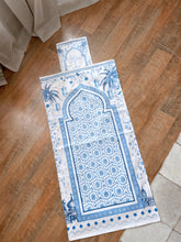 Load image into Gallery viewer, Bleu Blanc (Ramadan Edition) - Pocket Prayer Mat
