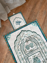Load image into Gallery viewer, Siwa - Pocket Prayer Mat
