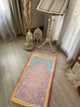 Load image into Gallery viewer, Qatayef | قطايف - Padded Prayer Mat
