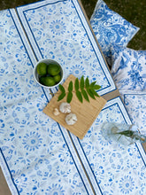 Load image into Gallery viewer, Bleu Blanc - Waterproof Dining Table Runner

